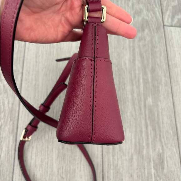 Kate Spade shoulder bag in burgundy wine. EUC. - Picture 6 of 12